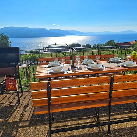 Guesthouse Villa Brestova โพลมิน ภายนอก รูปภาพ
